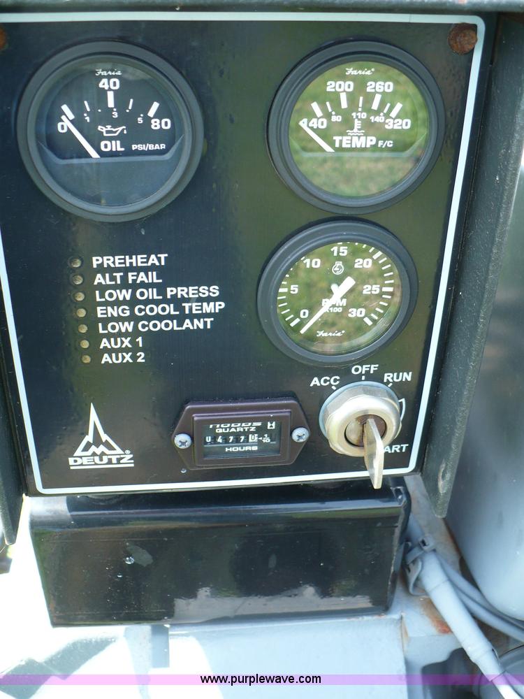 image for item 6043 2007 Duetz F4L914 4.3L eight cylinder diesel irrigation engine and pump