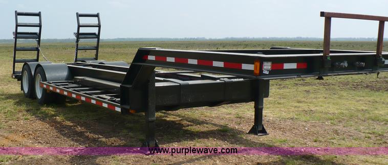 image for item 6045 2009 combine trailer