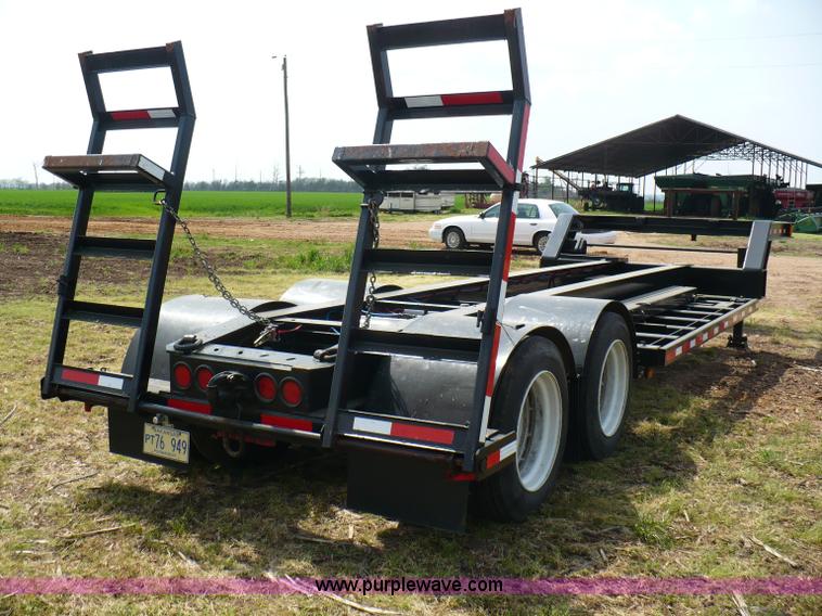 image for item 6045 2009 combine trailer