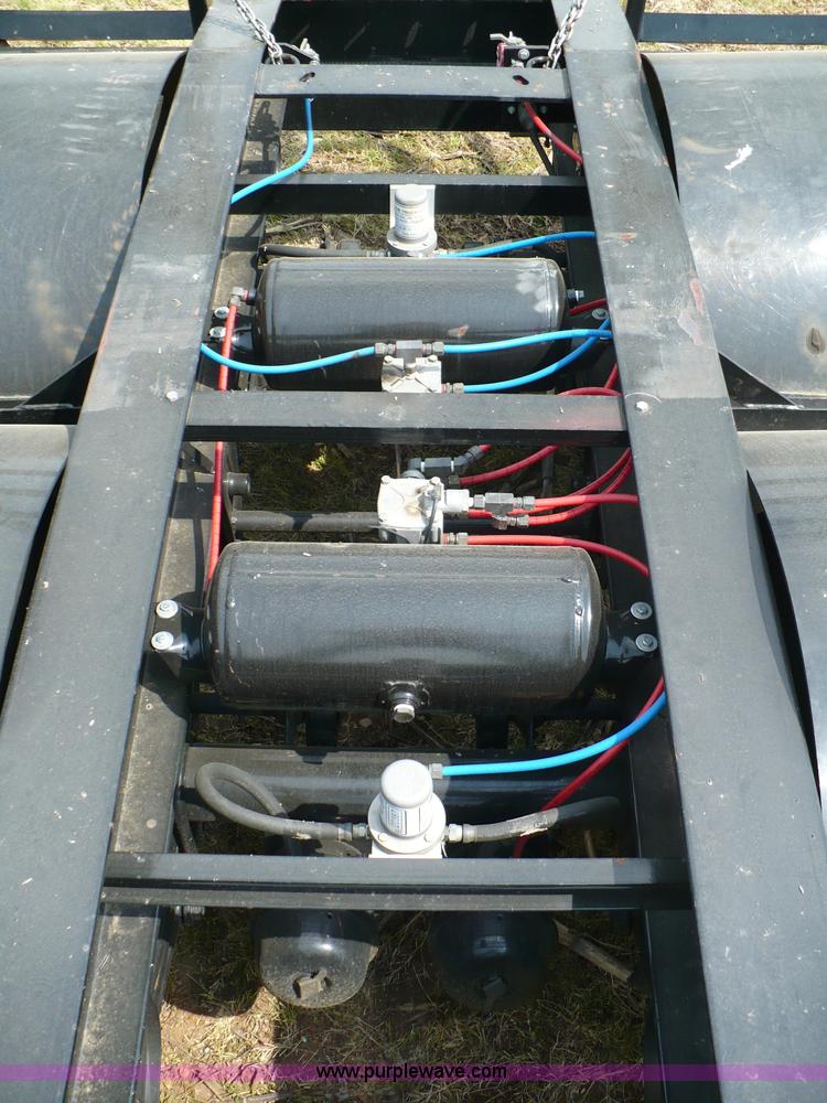 image for item 6045 2009 combine trailer