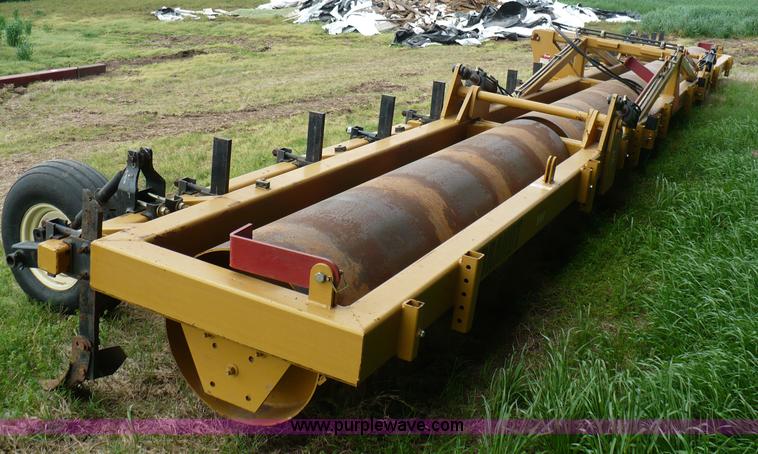 image for item 6047 Brandt HR40F hipper roller