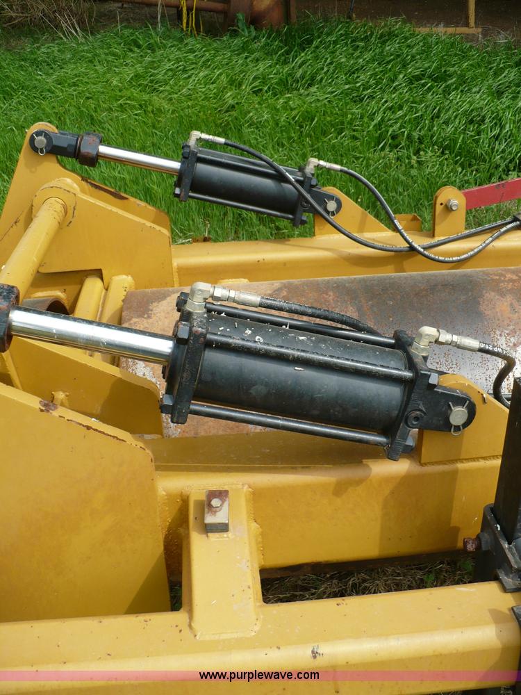 image for item 6047 Brandt HR40F hipper roller