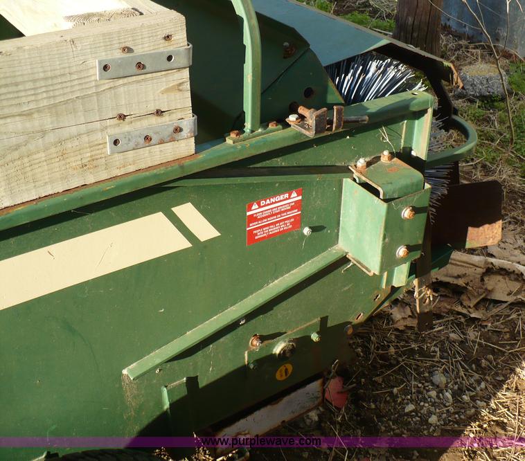 image for item 6078 Millcreek Turf 50TD manure spreader