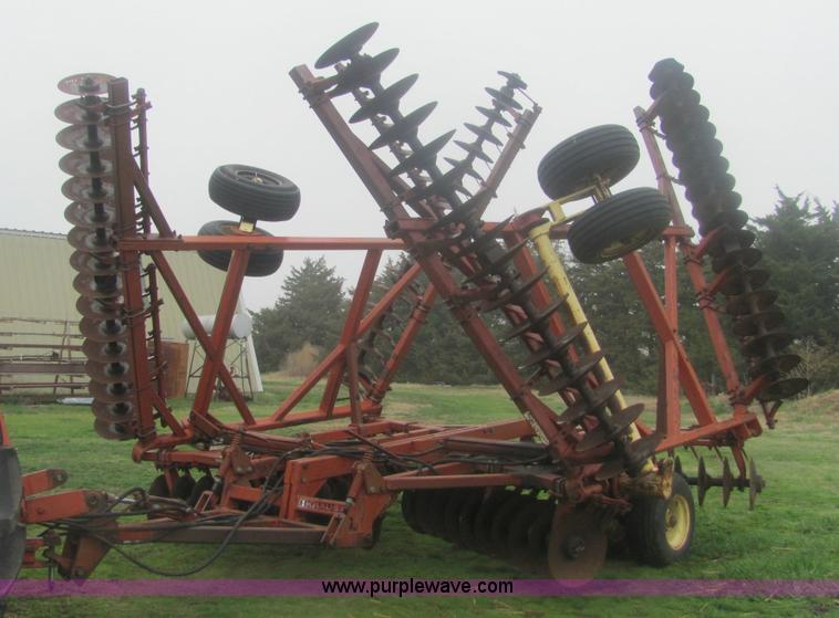 image for item 6123 Krause 1973 33' folding disk