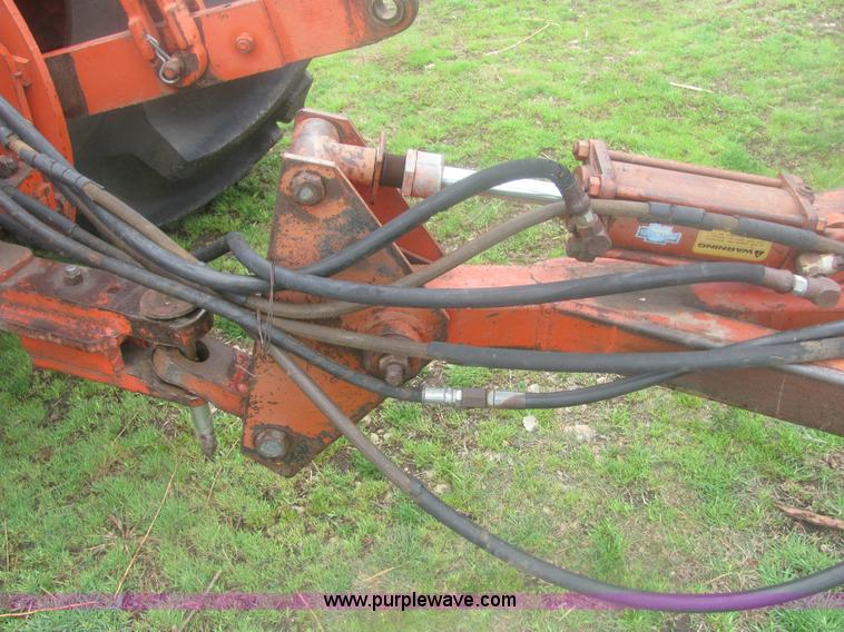 image for item 6123 Krause 1973 33' folding disk