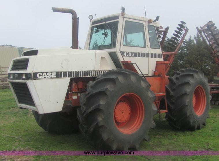 image for item 6124 1980 Case 4890 4WD tractor