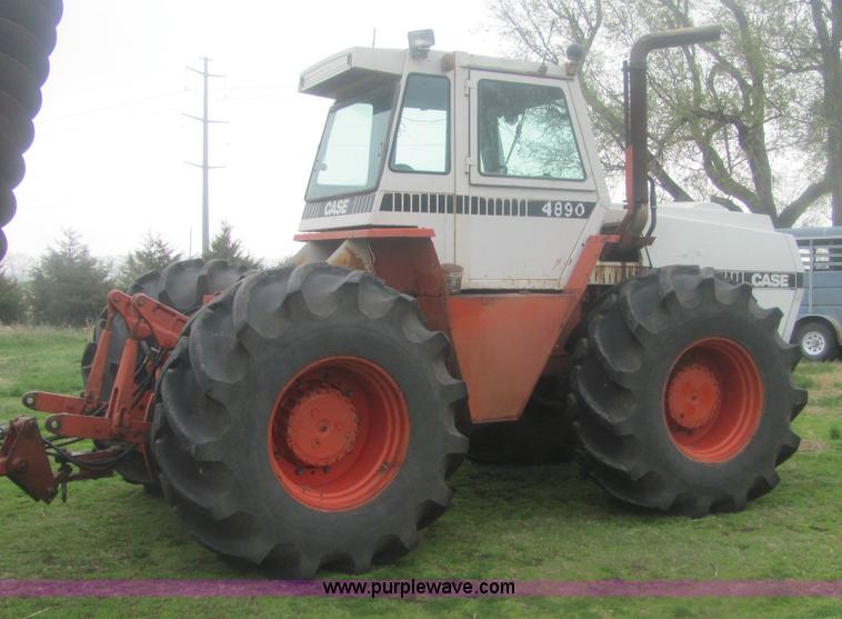image for item 6124 1980 Case 4890 4WD tractor