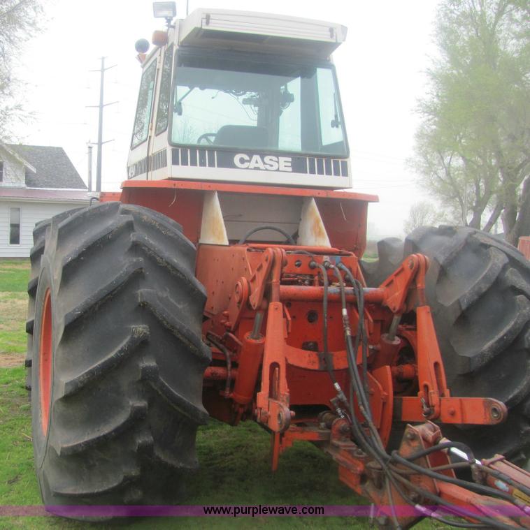 image for item 6124 1980 Case 4890 4WD tractor