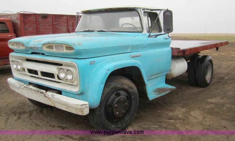 image for item 6342 1960 Chevrolet 60 Viking flatbed truck