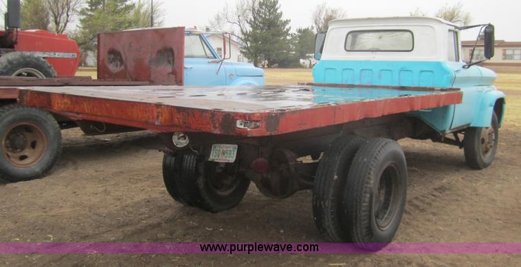 image for item 6342 1960 Chevrolet 60 Viking flatbed truck