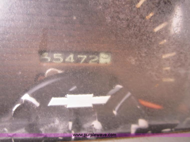 image for item 6342 1960 Chevrolet 60 Viking flatbed truck