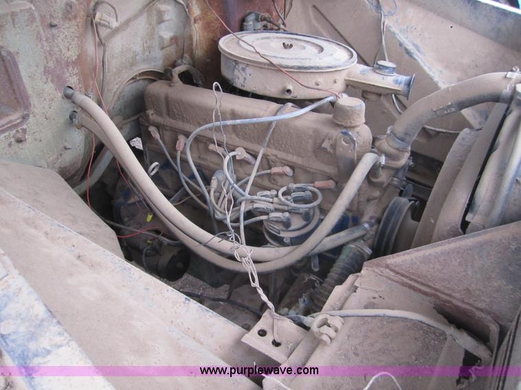 image for item 6342 1960 Chevrolet 60 Viking flatbed truck