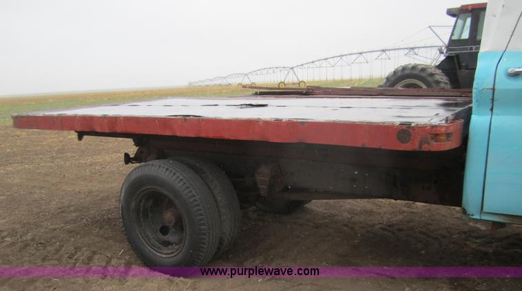 image for item 6342 1960 Chevrolet 60 Viking flatbed truck