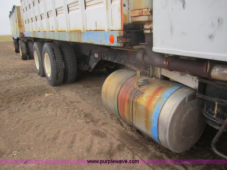 image for item 6344 1966 International CO 400 dump truck