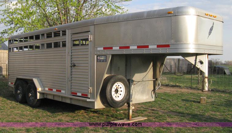 image for item 8113 2000 Featherlite 8120 aluminum goose neck stock trailer