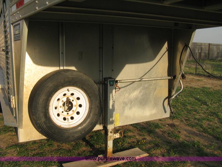 image for item 8113 2000 Featherlite 8120 aluminum goose neck stock trailer