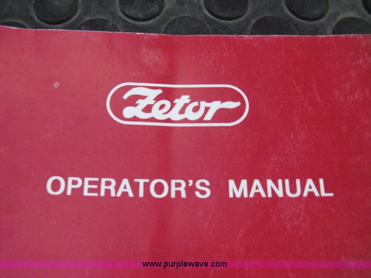 image for item 8114 Zetor 4320 tractor with loader