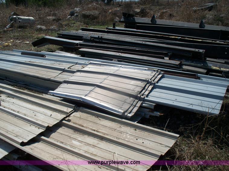 image for item 1337 30' x 40' x 12' metal building