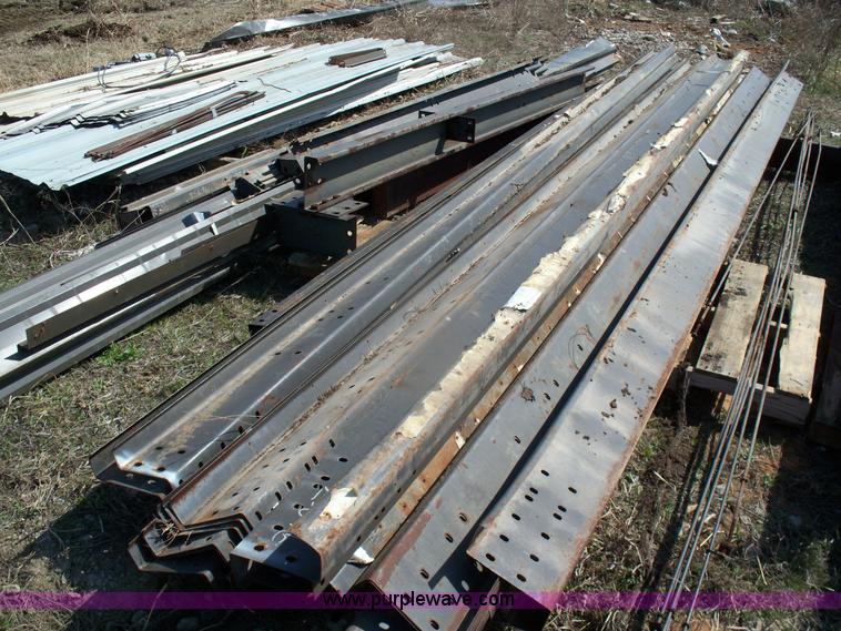 image for item 1337 30' x 40' x 12' metal building