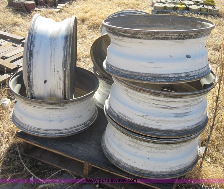 image for item 1957 (15) 22.5" bud style steel rims, hub pilot