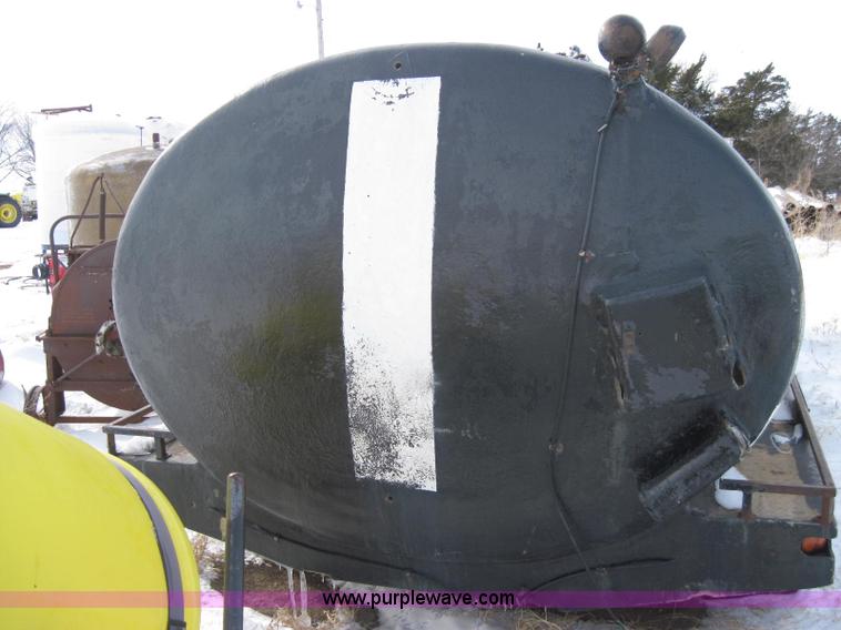 image for item 1961 Saltwater tanker, truck mount