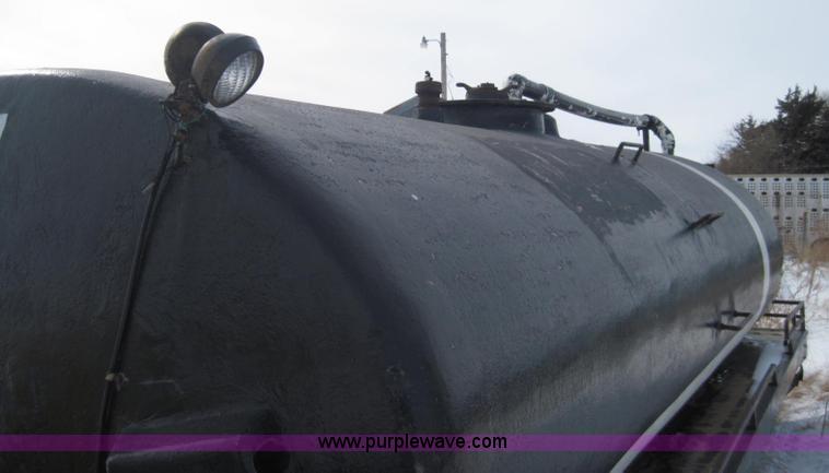 image for item 1961 Saltwater tanker, truck mount