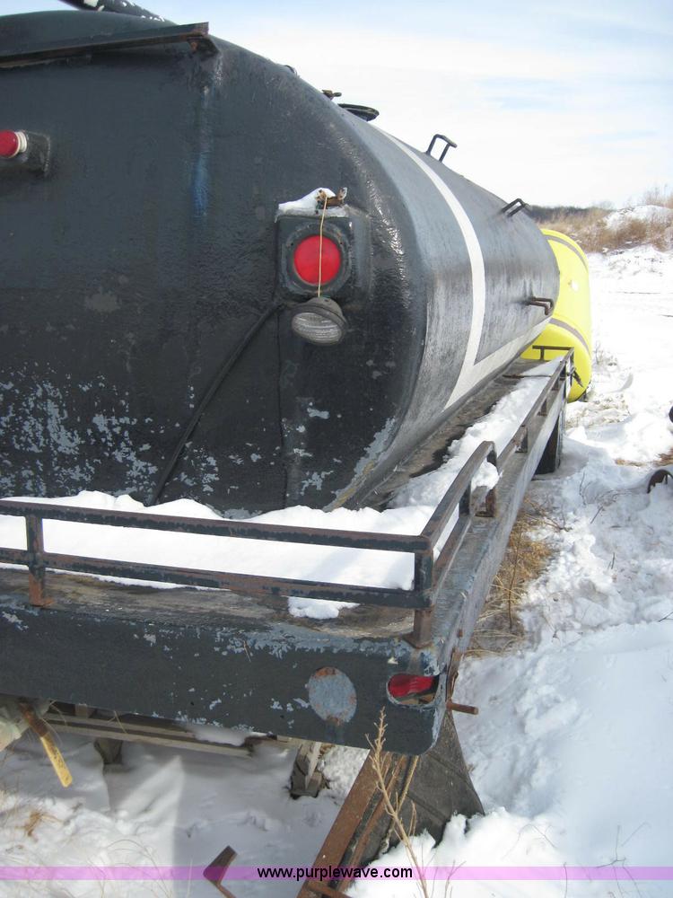 image for item 1961 Saltwater tanker, truck mount