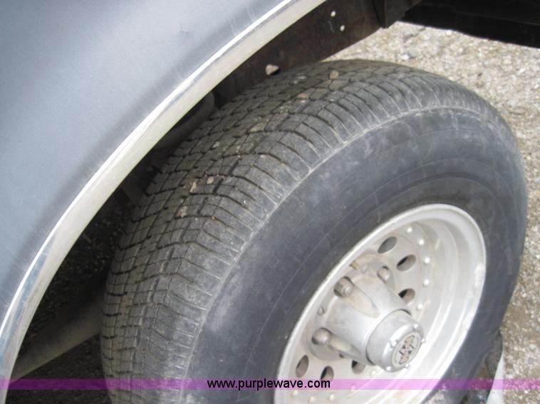 image for item 1978 1991 Ford F150 XLT Lariat pickup truck