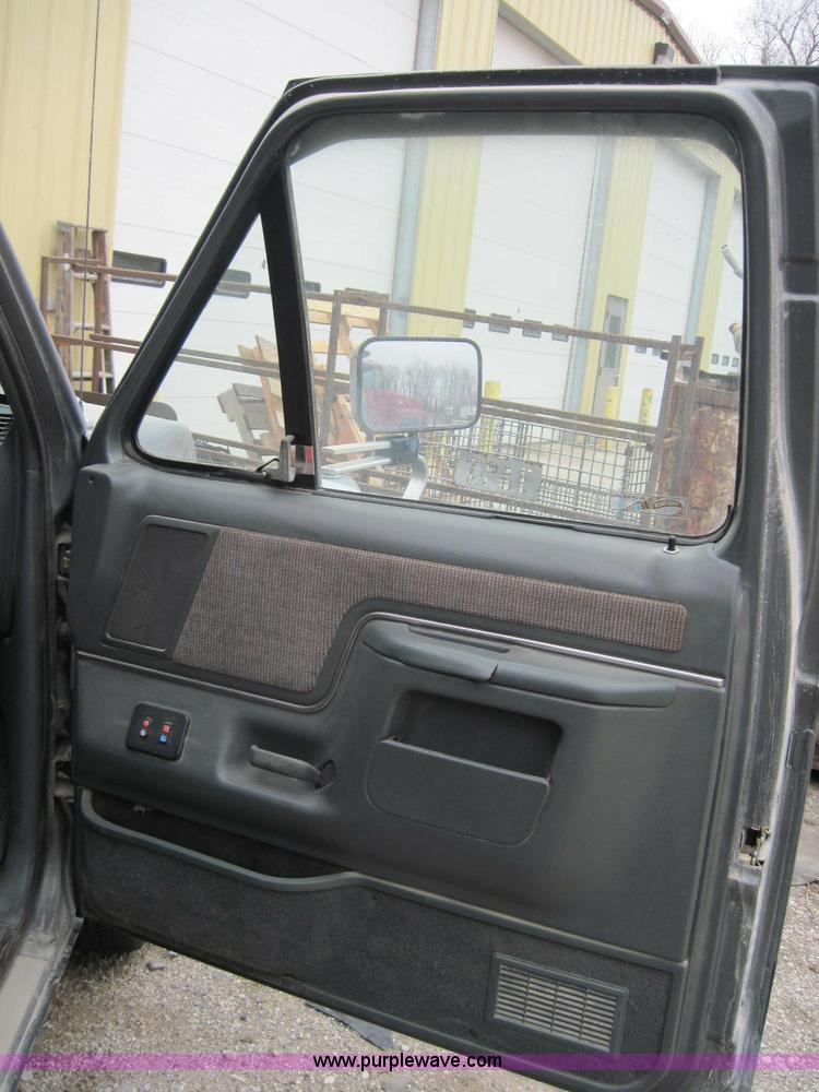 image for item 1978 1991 Ford F150 XLT Lariat pickup truck