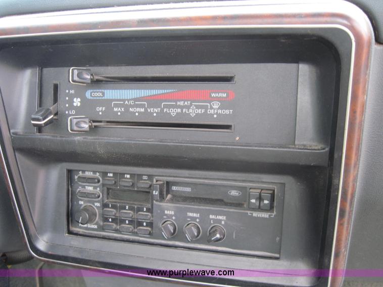 image for item 1978 1991 Ford F150 XLT Lariat pickup truck