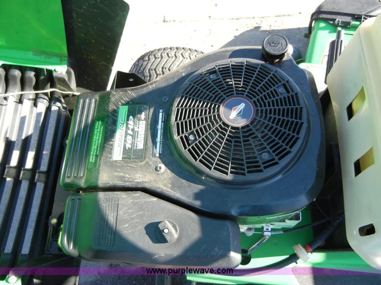 image for item 2282 John Deere Sabre 1646 riding mower