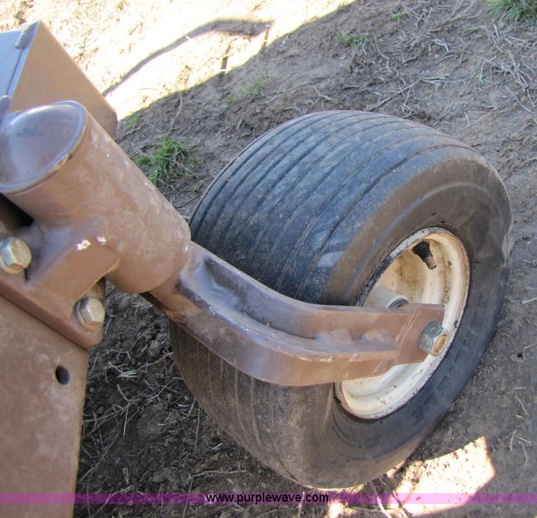 image for item 3539 2006 Grasshopper 727K zero turn 61" riding mower