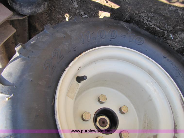 image for item 3539 2006 Grasshopper 727K zero turn 61" riding mower