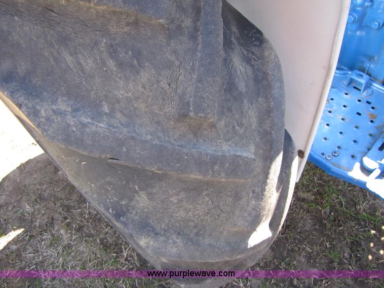 image for item 3540 1972 Ford 3000 tractor