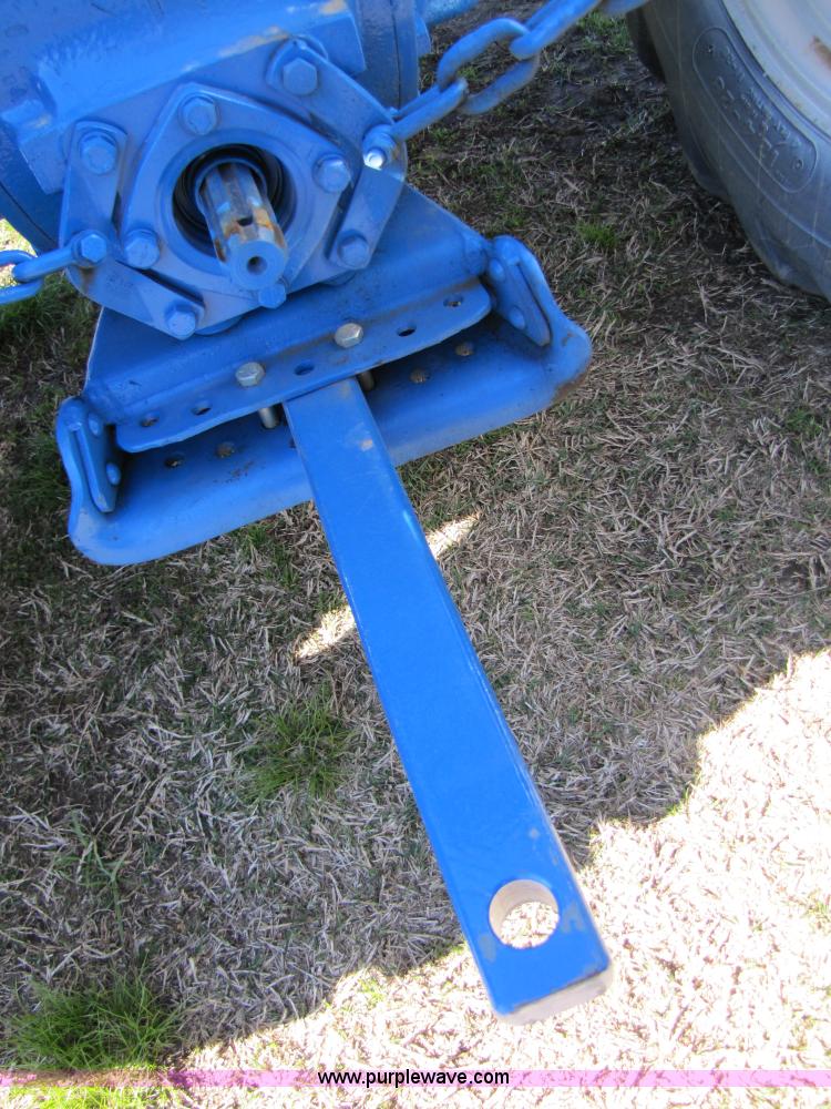 image for item 3540 1972 Ford 3000 tractor