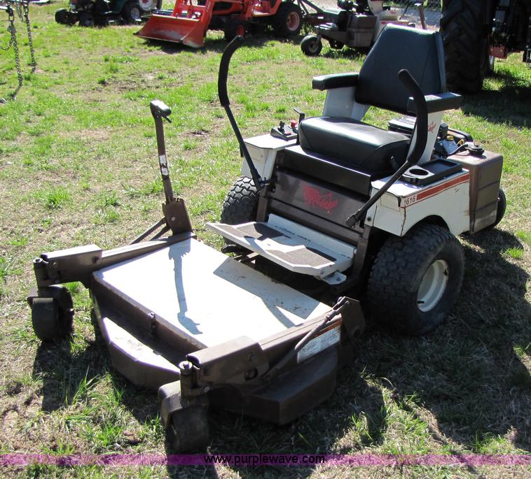 image for item 3541 1997 Grasshopper 616 zero turn 44" riding mower
