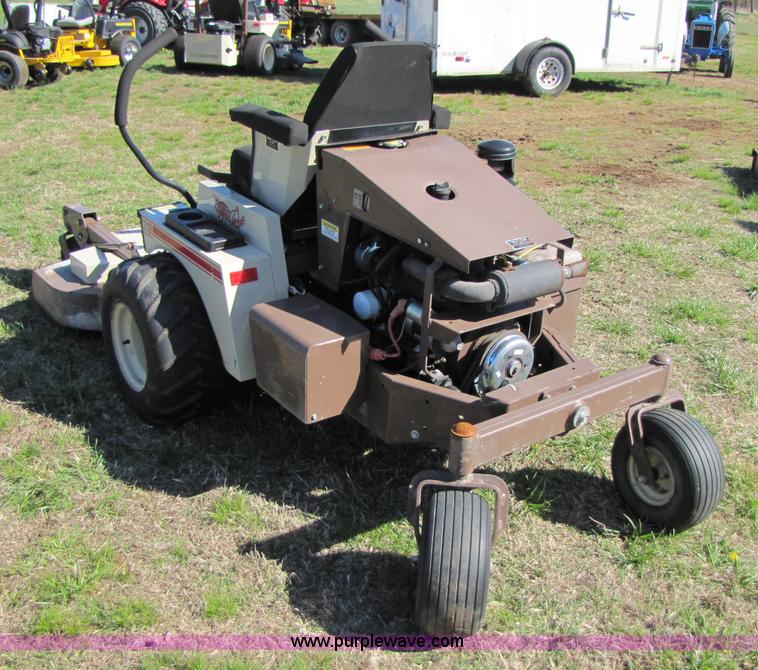 image for item 3542 2003 Grasshopper 721D zero turn 52" riding mower