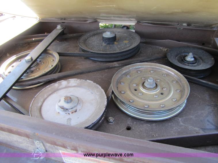 image for item 3542 2003 Grasshopper 721D zero turn 52" riding mower