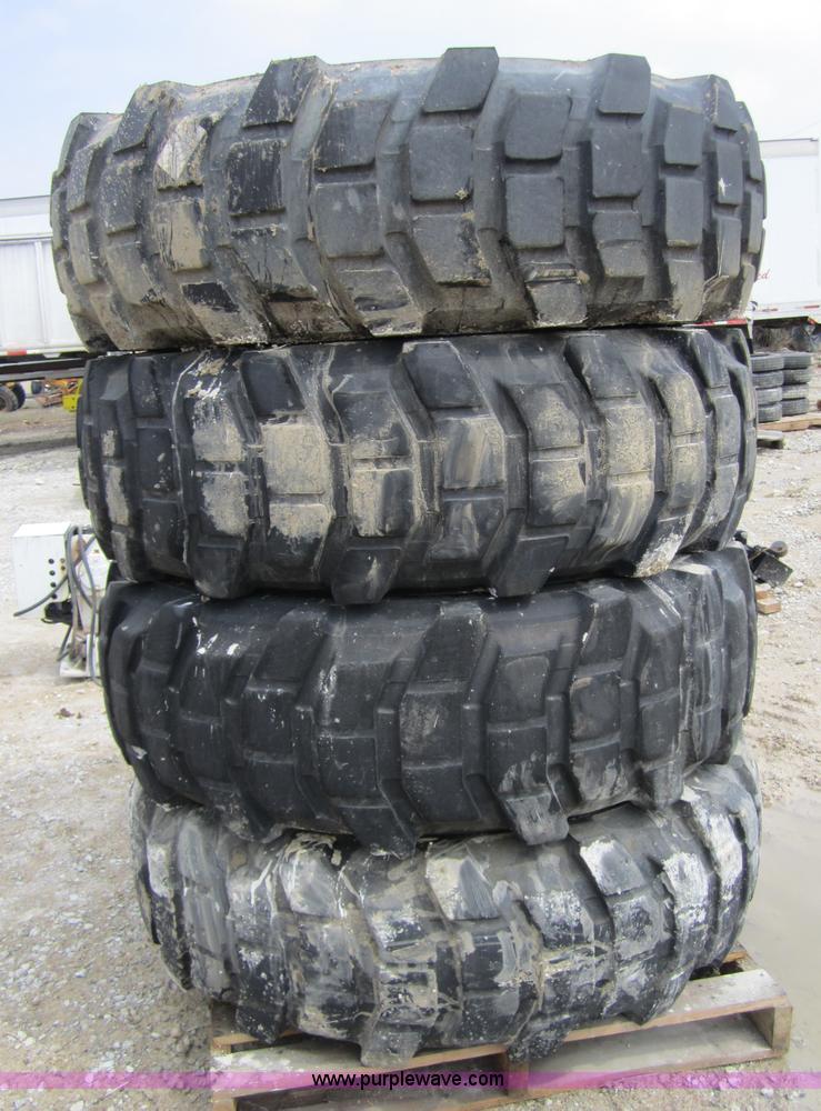 image for item 3812 (4) Michelin 16.00R20X2L tires