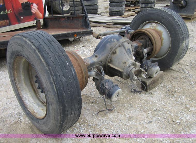 image for item 3815 Eaton differential