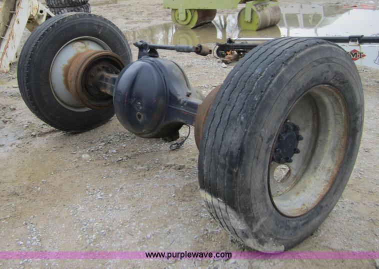 image for item 3815 Eaton differential