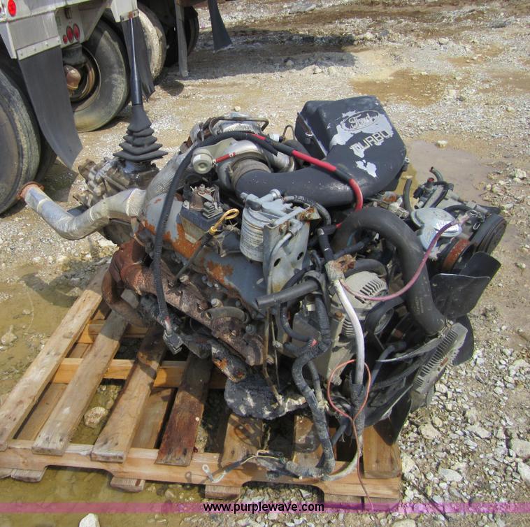 image for item 3820 1994 Ford 7.3L diesel engine