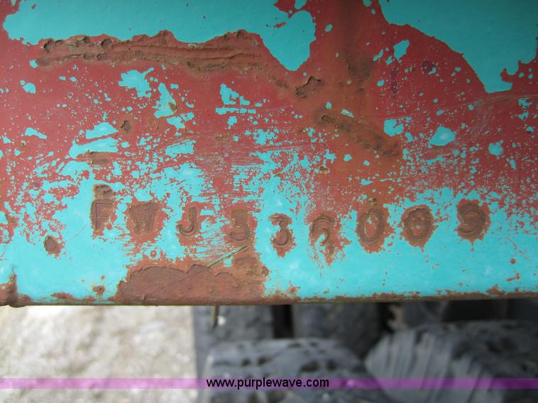 image for item 3830 1969 Freuhauf drop deck semi trailer