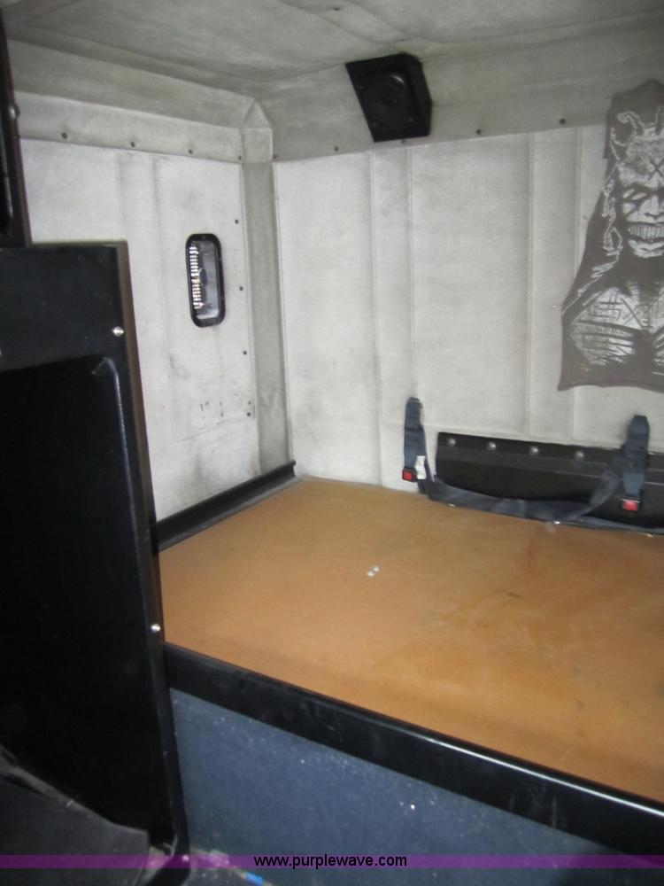 image for item 4344 1993 Freightliner FLD120 semi truck