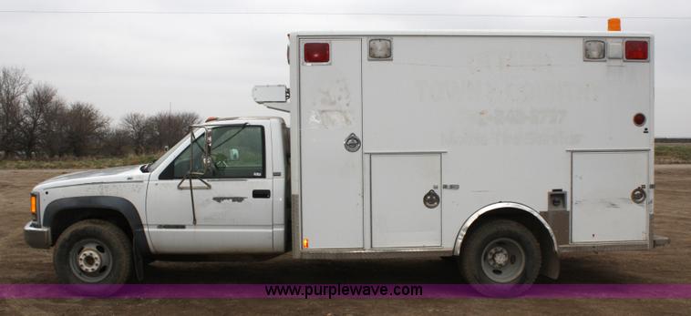 image for item 5094 1994 Chevrolet K3500 Silverado ambulance
