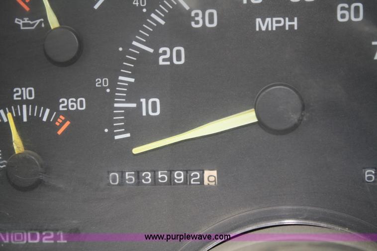 image for item 5094 1994 Chevrolet K3500 Silverado ambulance