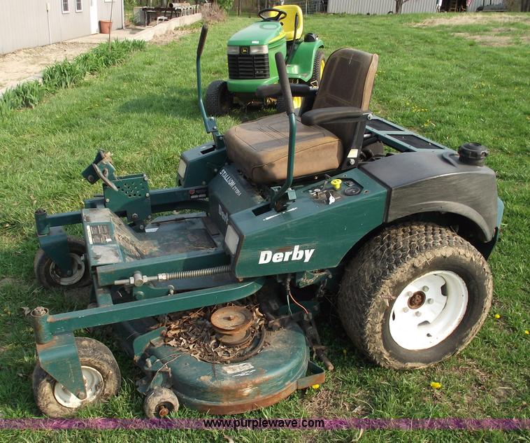 image for item 5362 2004 Derby ZT2354 ZTR lawn mower