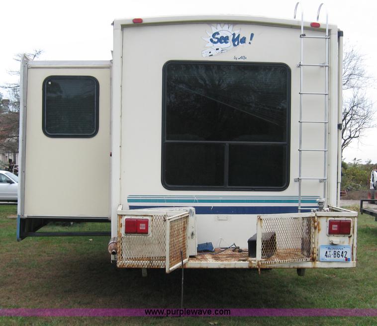 image for item 5593 1995 Alfa Leisure RV14155 fifth wheel camper