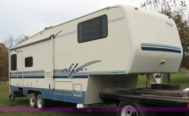 image for item 5593 1995 Alfa Leisure RV14155 fifth wheel camper