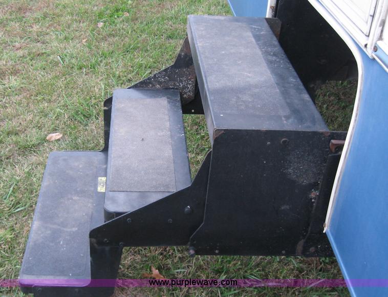 image for item 5593 1995 Alfa Leisure RV14155 fifth wheel camper